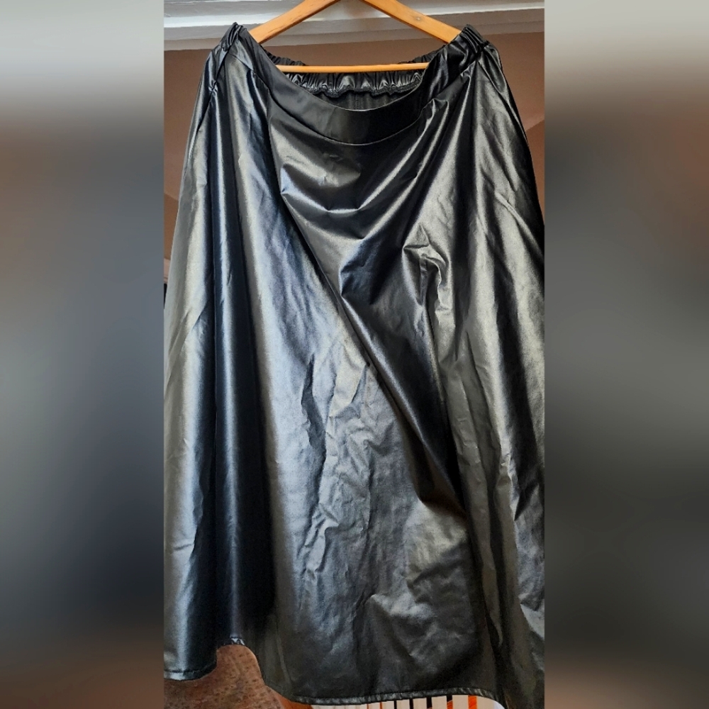 NWT...CELURE PU LEATHER Black maxi skirt
